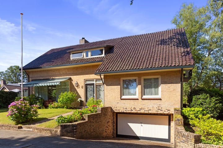 Foto 1 van Loevestein 5