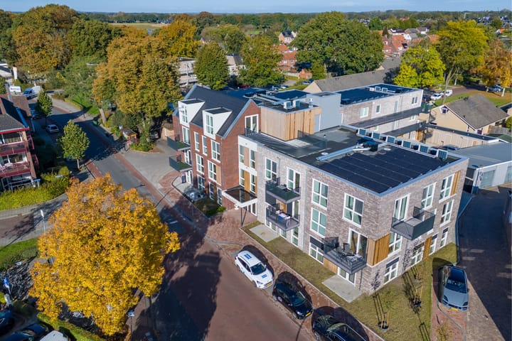 Photo 11 of Rijssenseweg 8-P