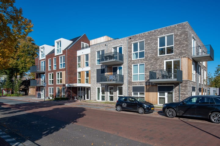 Photo 14 of Rijssenseweg 8-P