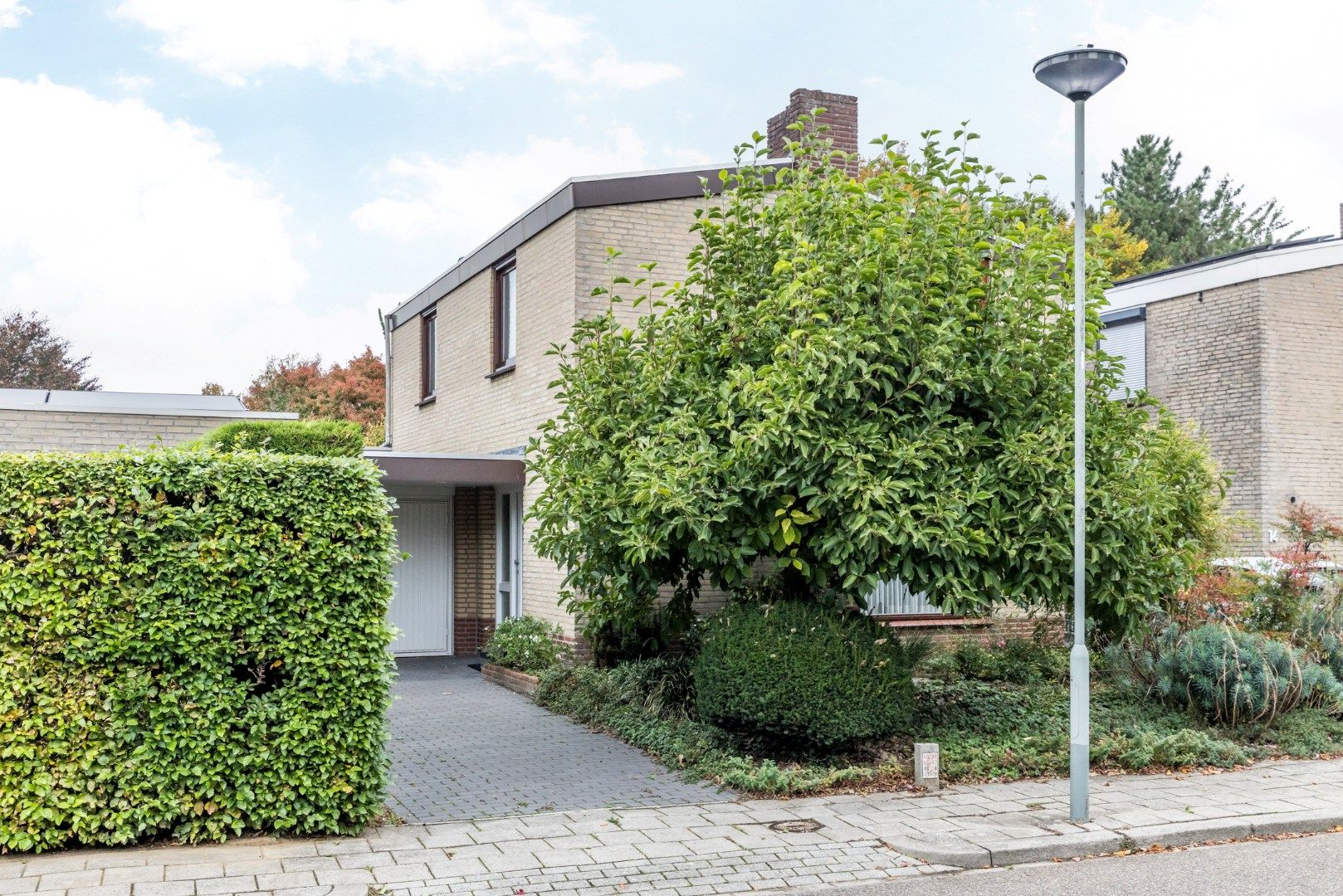 Burg. Pijlsstraat, 16, Munstergeleen, 6151HA, Limburg, Nederland 16 