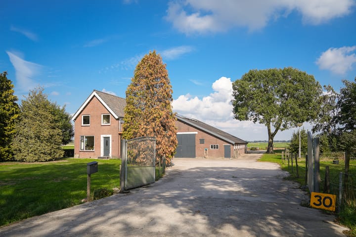 Photo 2 of Sluisweg 30
