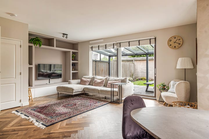 Foto 10 van Achtknoop 42