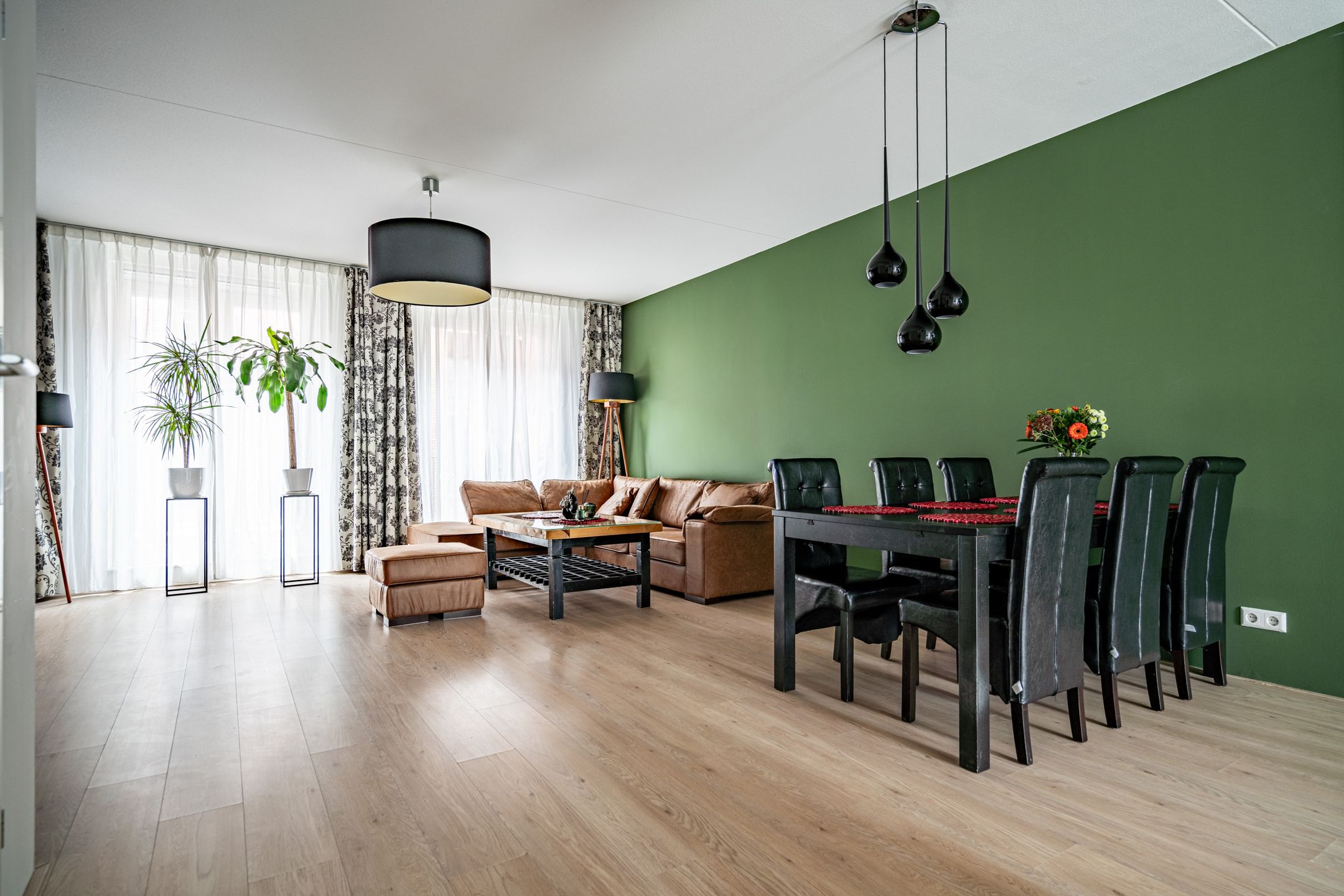 Photo 9 of Binnendoor 18