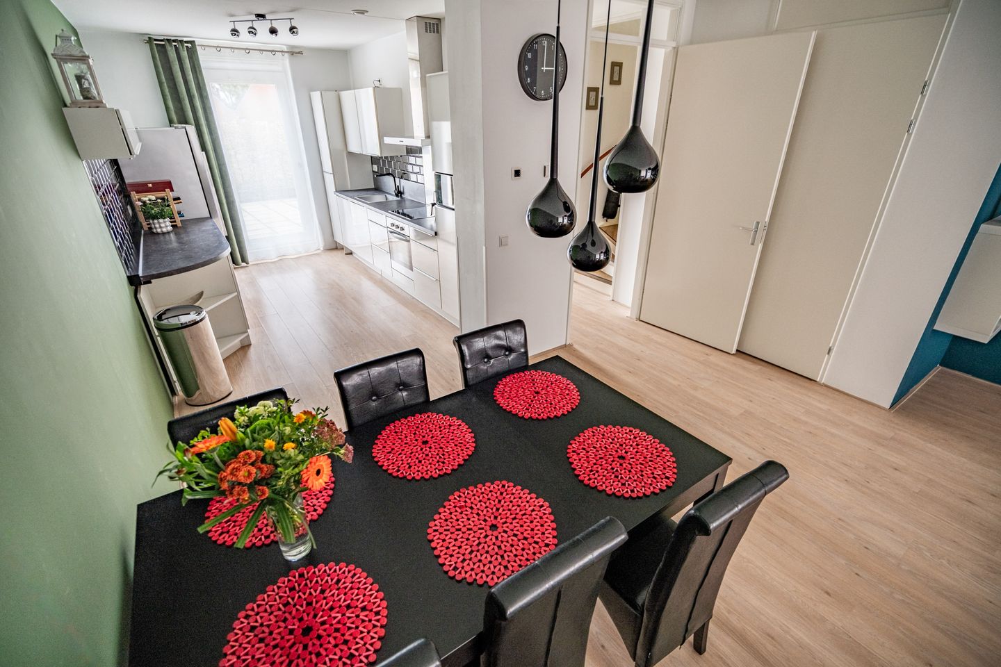 Photo 10 of Binnendoor 18