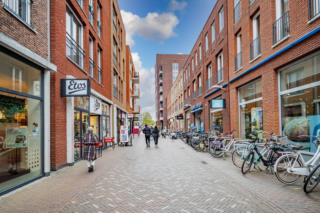 Photo 41 of Binnendoor 18