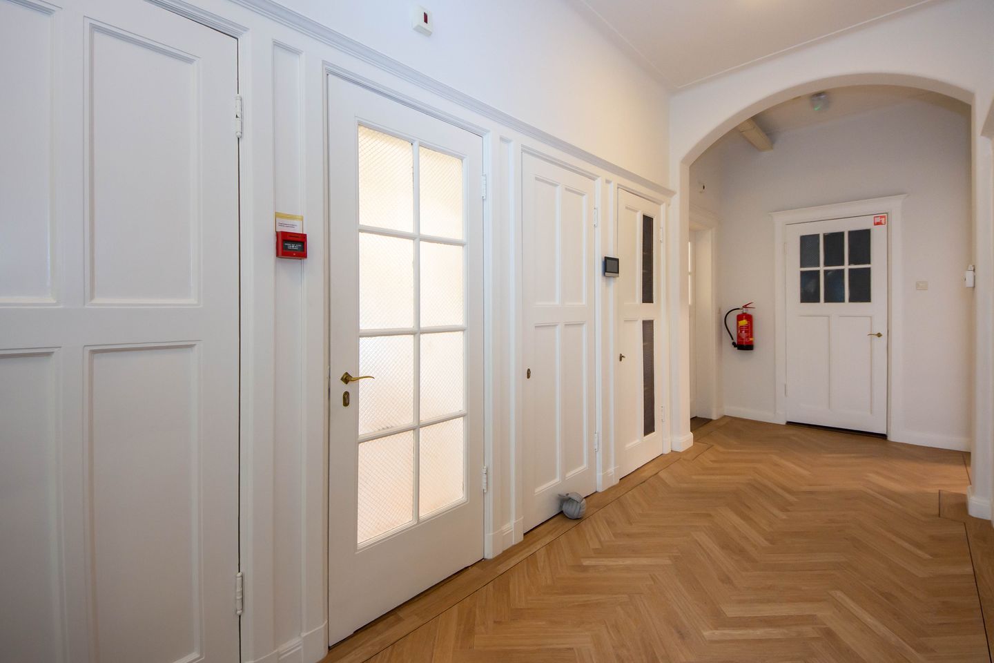 Bekijk foto 3 van Utrechtseweg 223