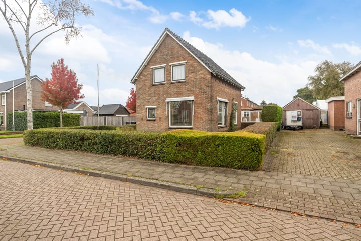 Foto 8 van Meester Klokmanstraat 2