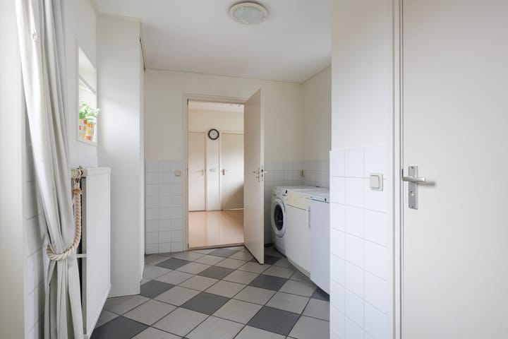 Foto 24 van Meester Klokmanstraat 2