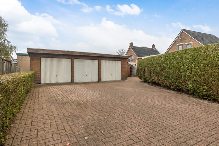 Foto 3 van Meester Klokmanstraat 2