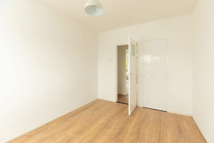 Photo 13 of Oostelijk Halfrond 145