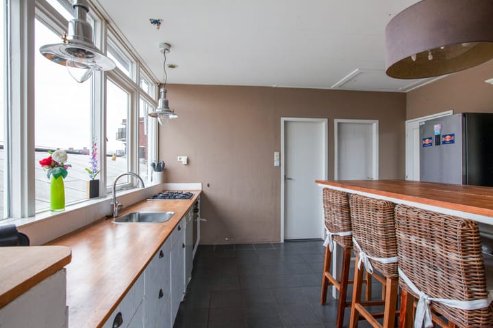 Photo 7 of Van Staverenstraat 39-A