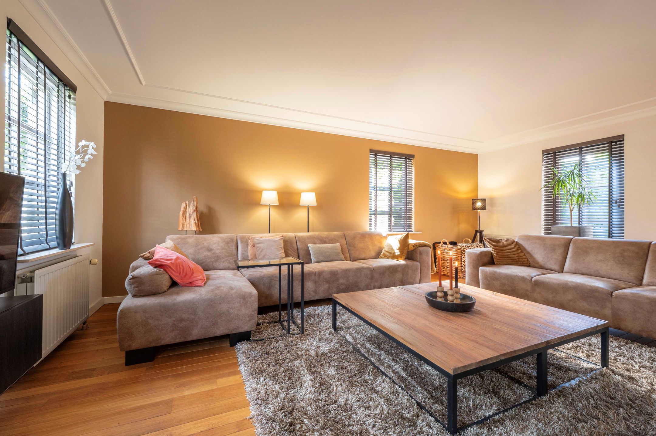 Photo 12 of Onze Lieve Vrouwestraat 95