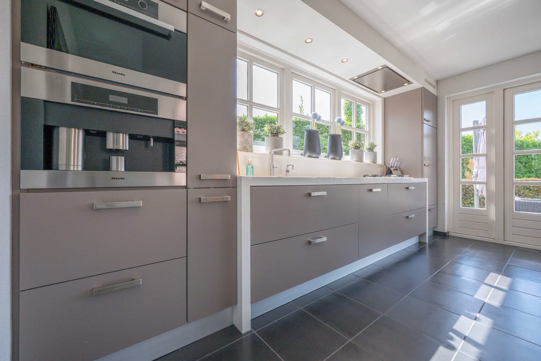 Photo 16 of Onze Lieve Vrouwestraat 95