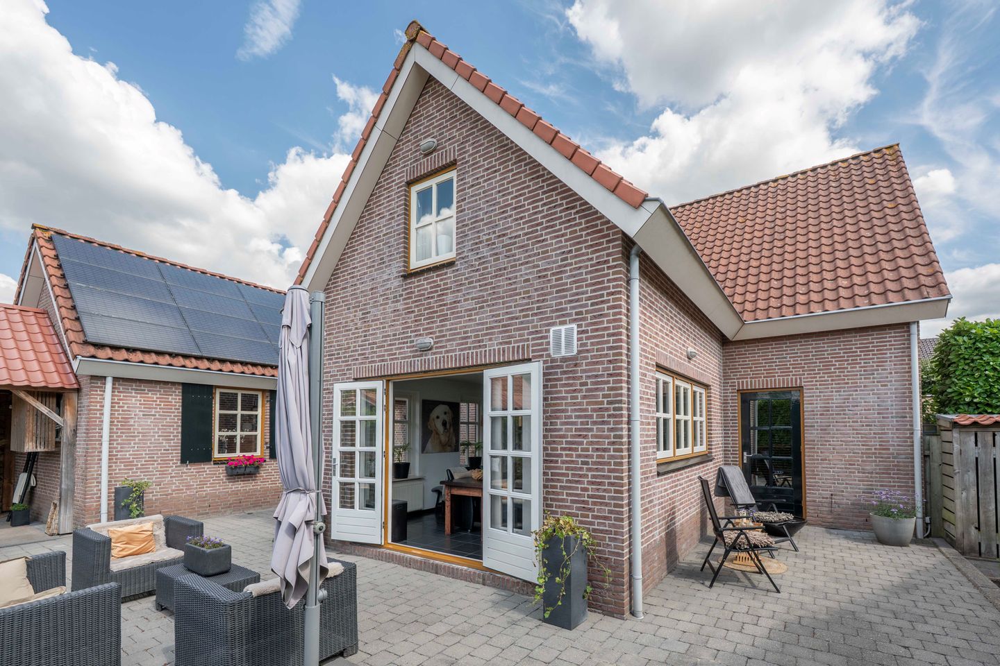 Photo 25 of Onze Lieve Vrouwestraat 95