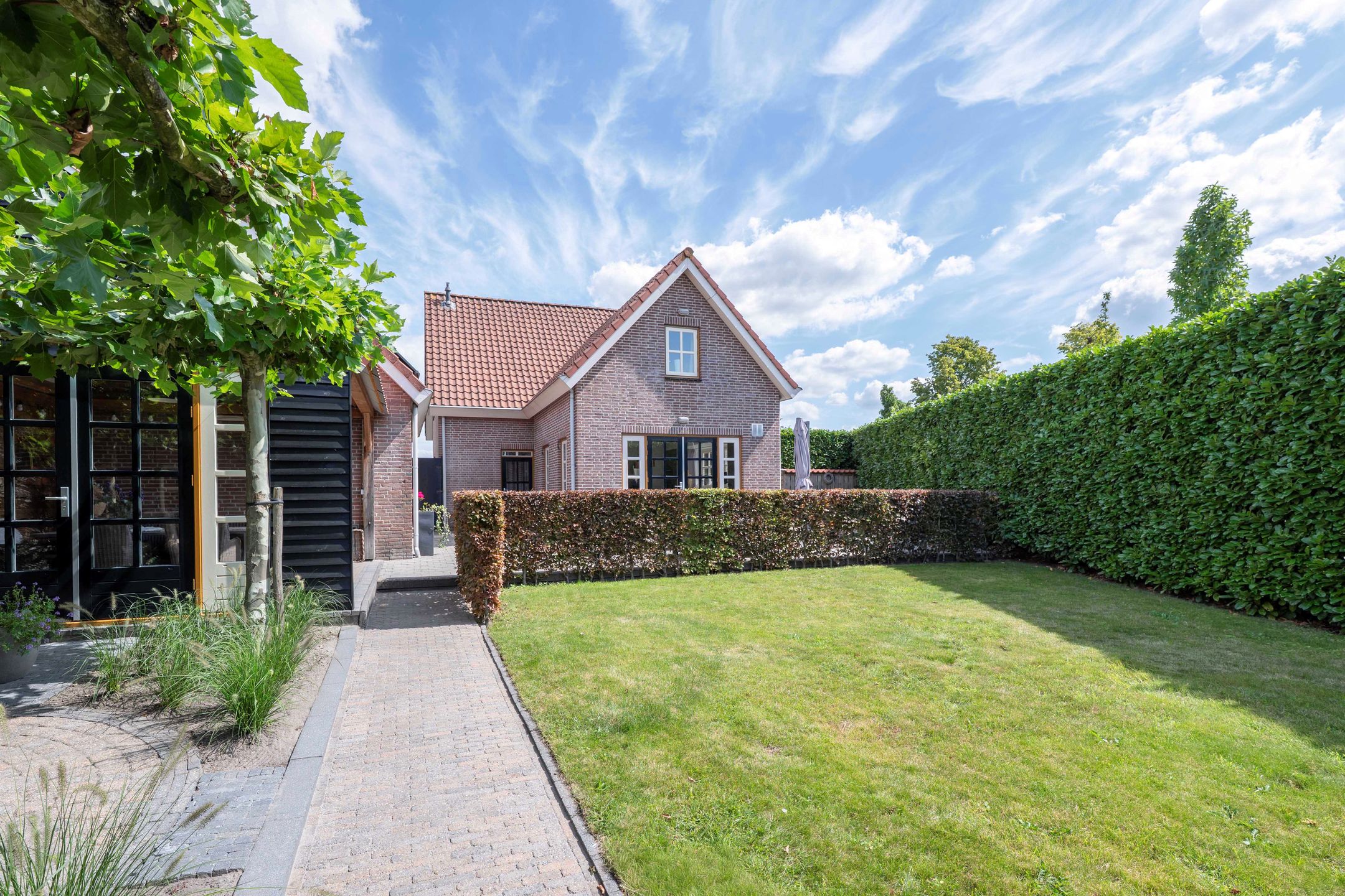 Photo 24 of Onze Lieve Vrouwestraat 95