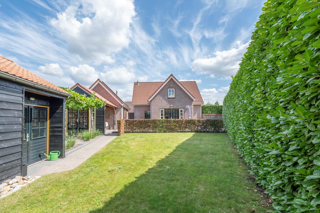 Photo 32 of Onze Lieve Vrouwestraat 95