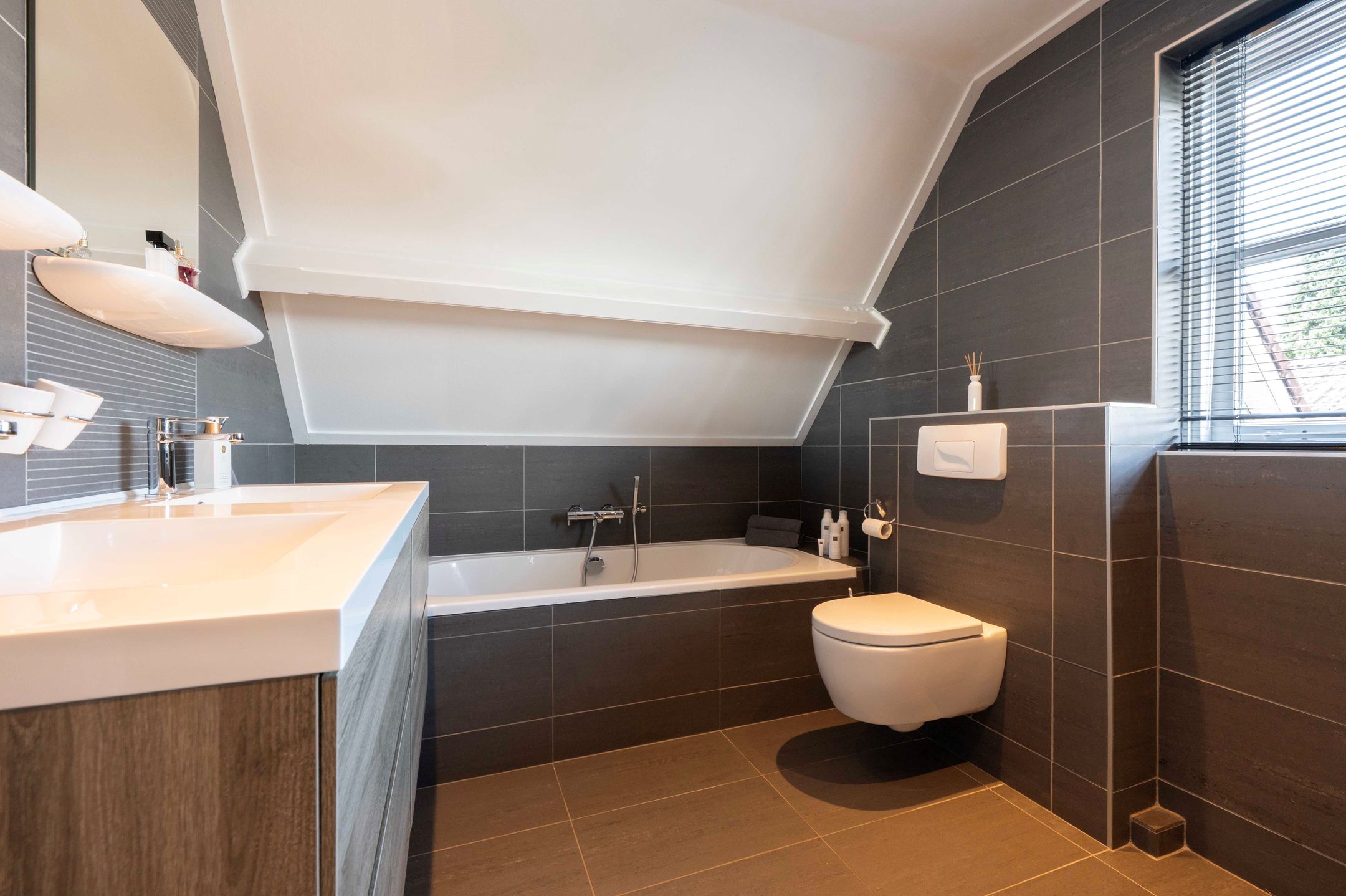 Photo 42 of Onze Lieve Vrouwestraat 95