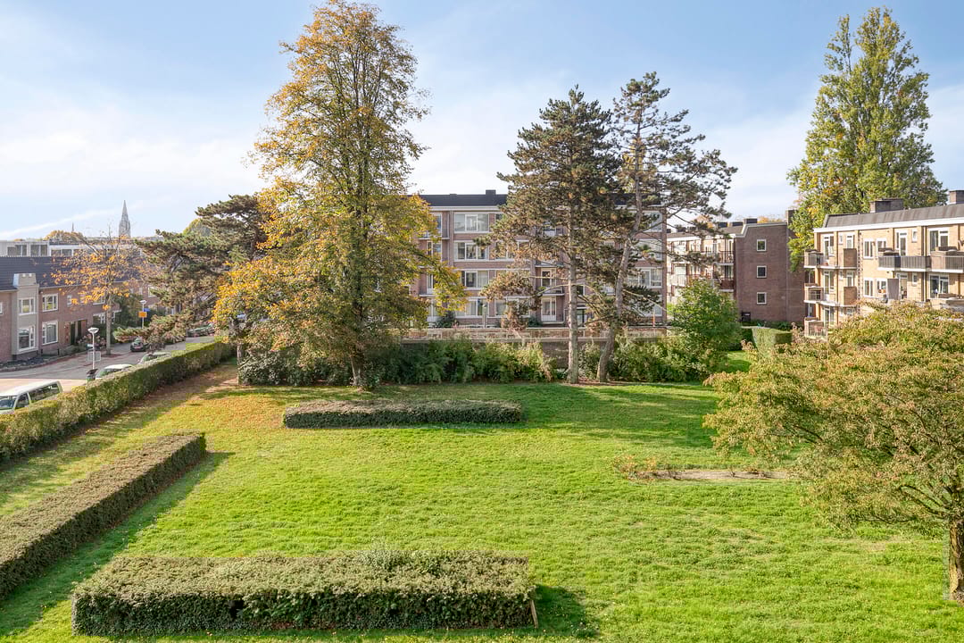 Foto 32 van Hertog Jan I Laan 58