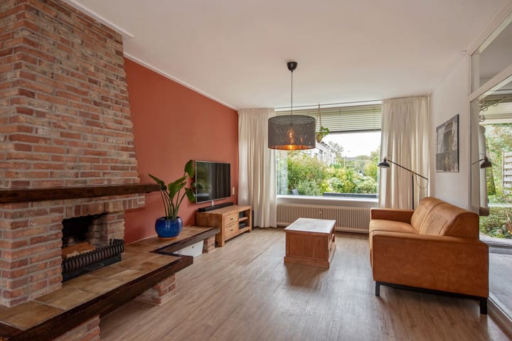 Foto 6 van Charlotteplaats 16