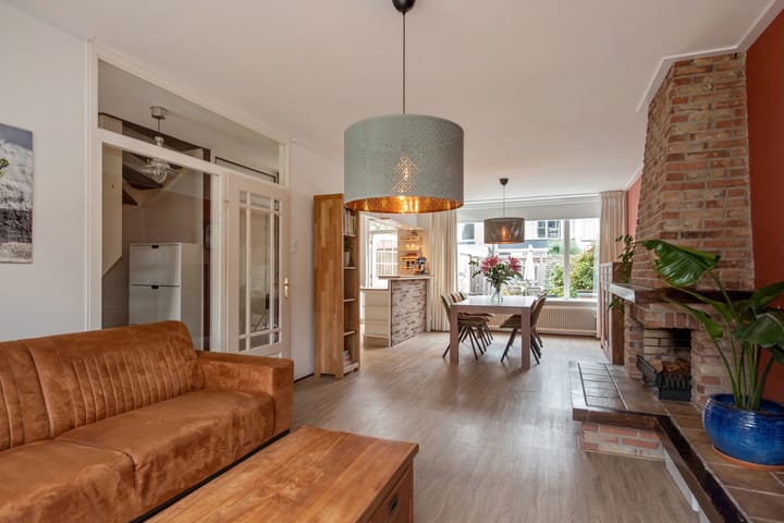 Foto 7 van Charlotteplaats 16