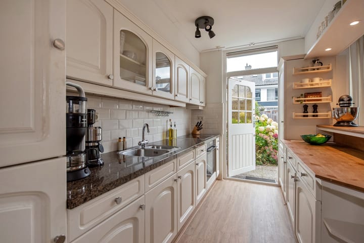 Foto 11 van Charlotteplaats 16