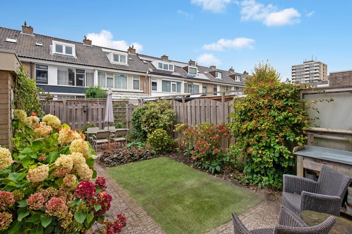 Foto 13 van Charlotteplaats 16