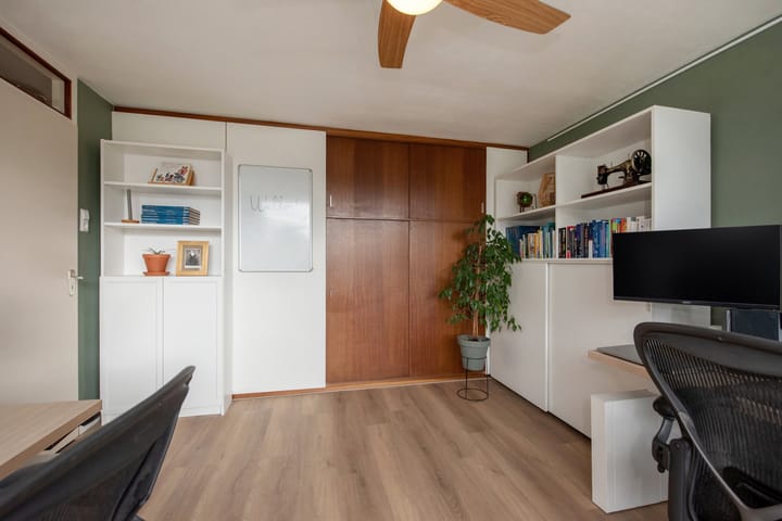 Foto 27 van Charlotteplaats 16