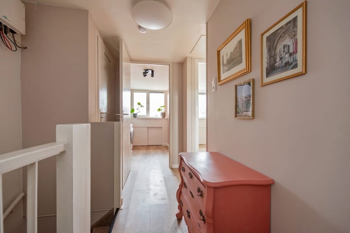 Foto 29 van Charlotteplaats 16