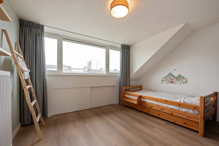 Foto 31 van Charlotteplaats 16