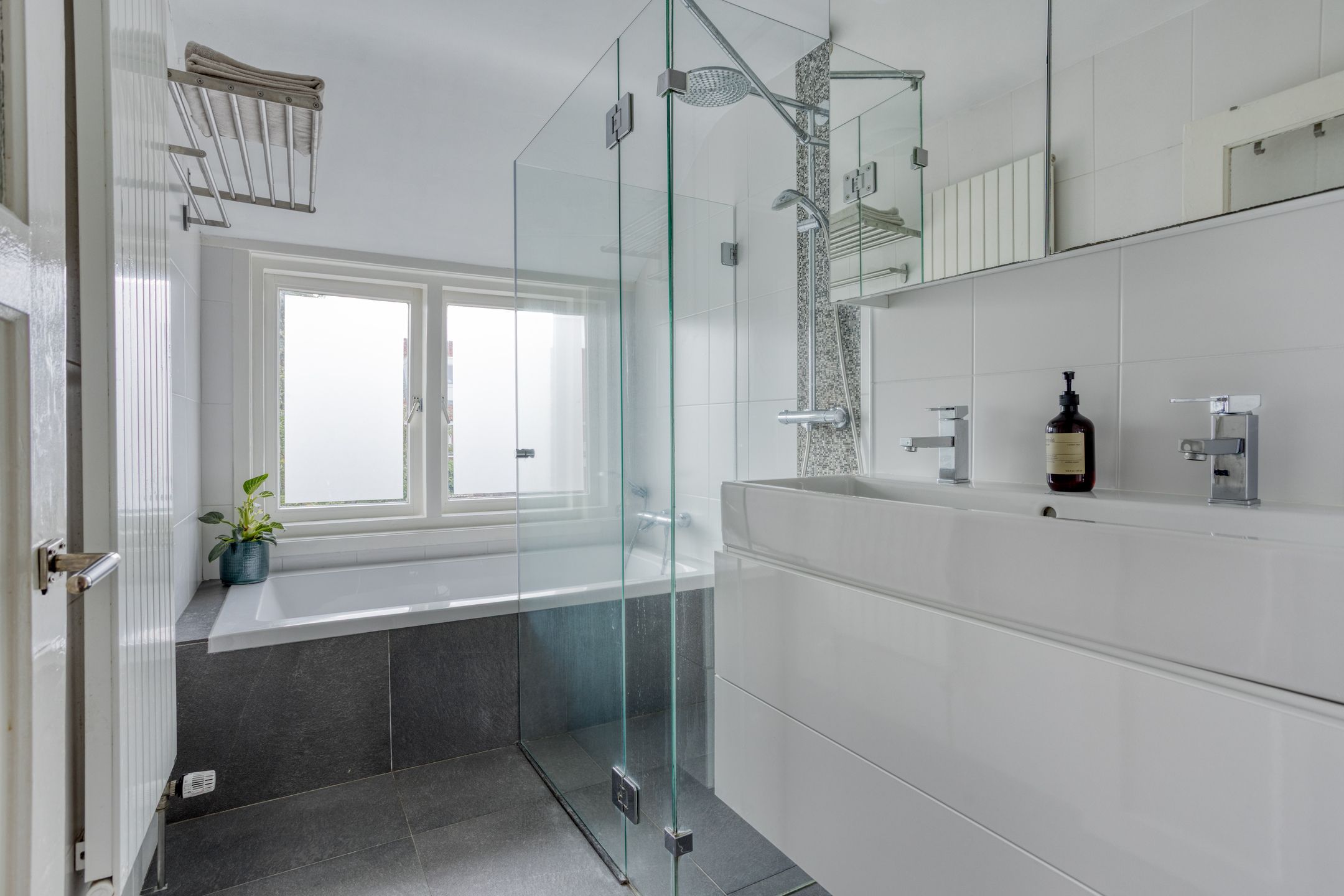 Foto 18 van Pastoor van Arsplein 9