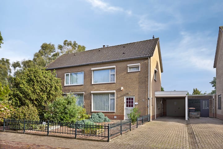 Hoogstraat 26
