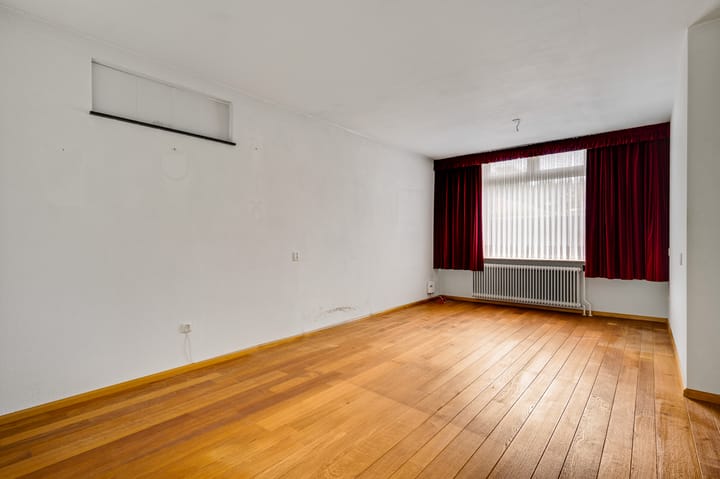 Foto 6 van Leenhofplein 1