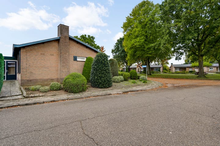 Foto 22 van Leenhofplein 1