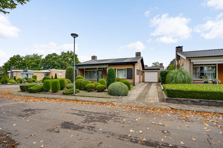 Foto 27 van Leenhofplein 1