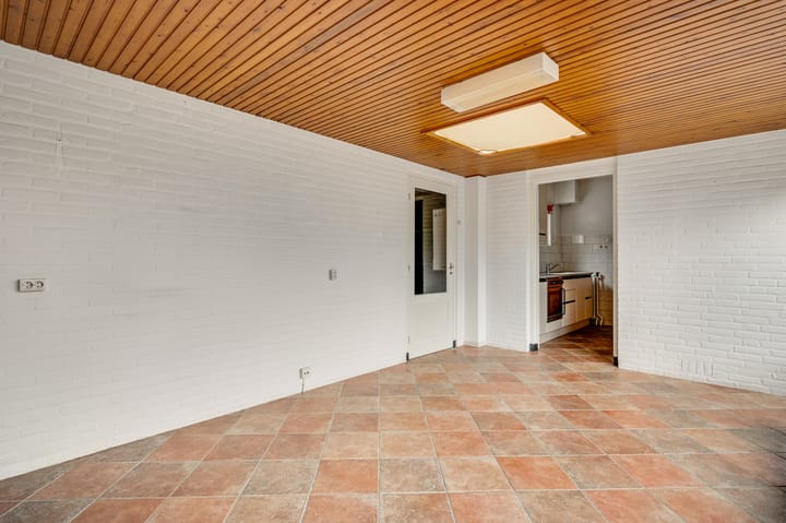 Foto 11 van Leenhofplein 1