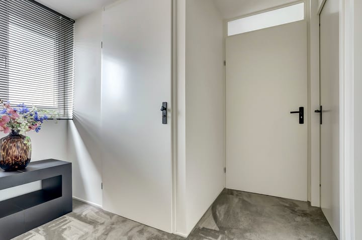 Photo 6 of Schoolstraat 21-A