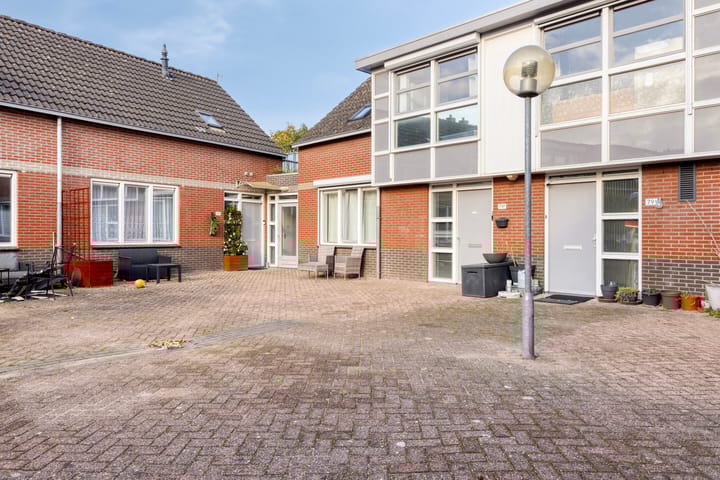 Foto 2 van Valkeniersweg 79-K