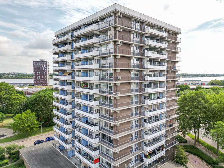 Photo 21 of de la Reijstraat 512