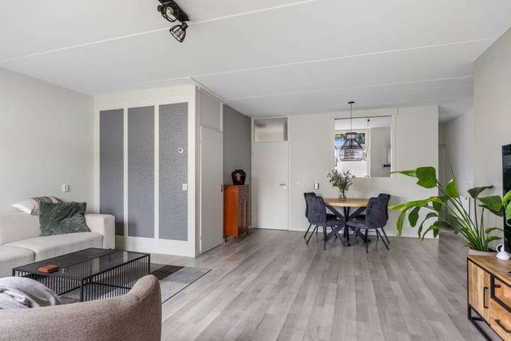 Foto 11 van Albert Schweitzerstraat 82