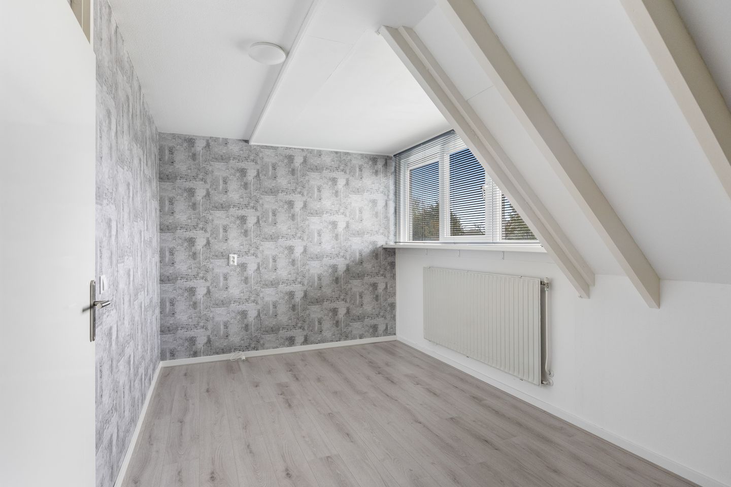 Photo 20 of Albert Schweitzerstraat 82