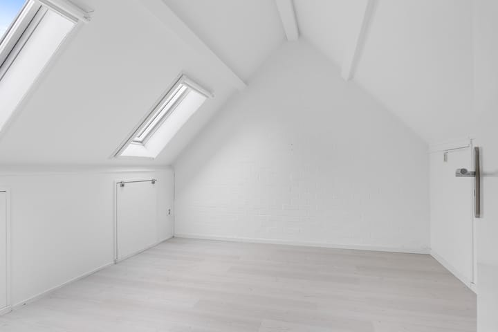 Foto 24 van Albert Schweitzerstraat 82