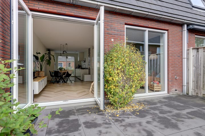 Photo 10 of Buitenkruier 93