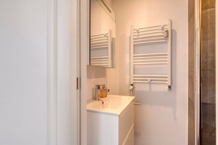 Foto 19 van Schiedamsedijk 82-D