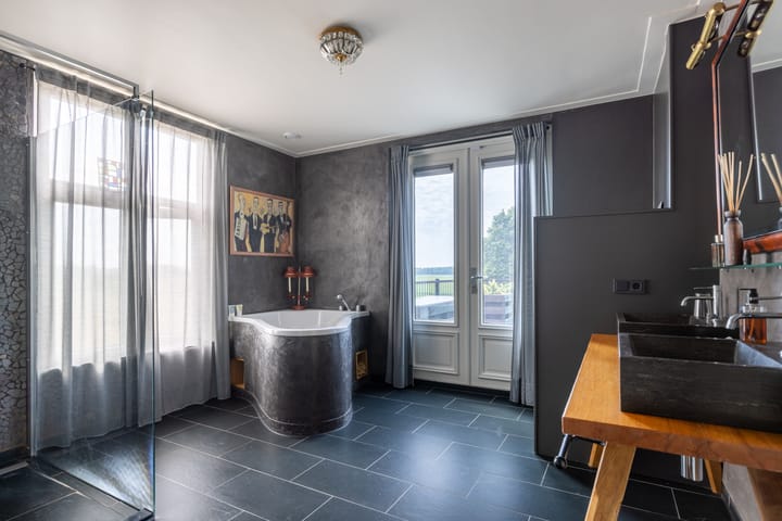 Photo 31 of Ds. E. Kreikenlaan 12