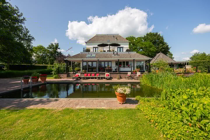 Photo 64 of Ds. E. Kreikenlaan 12