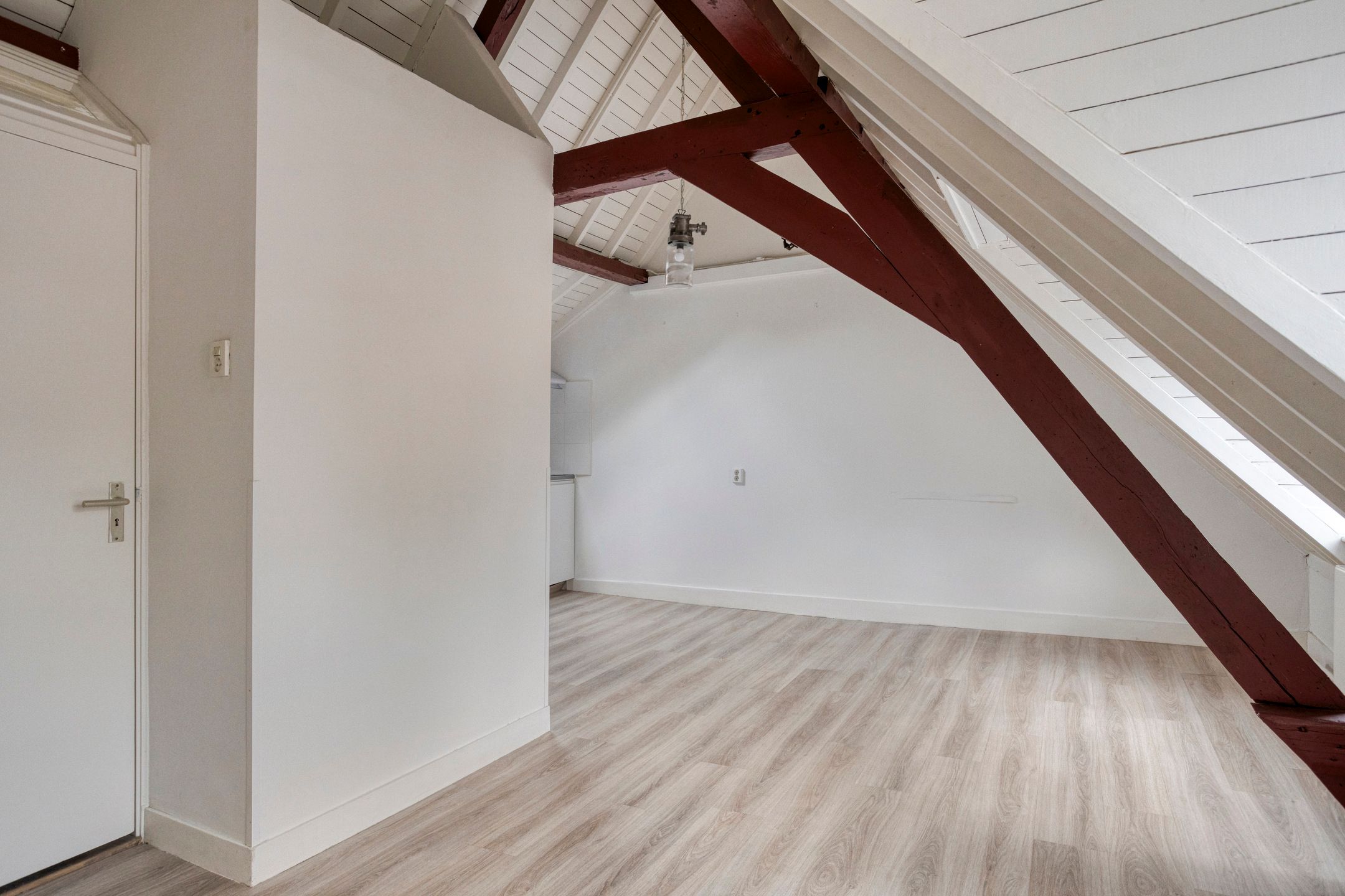 Foto 12 van Kloksteeg 12-B