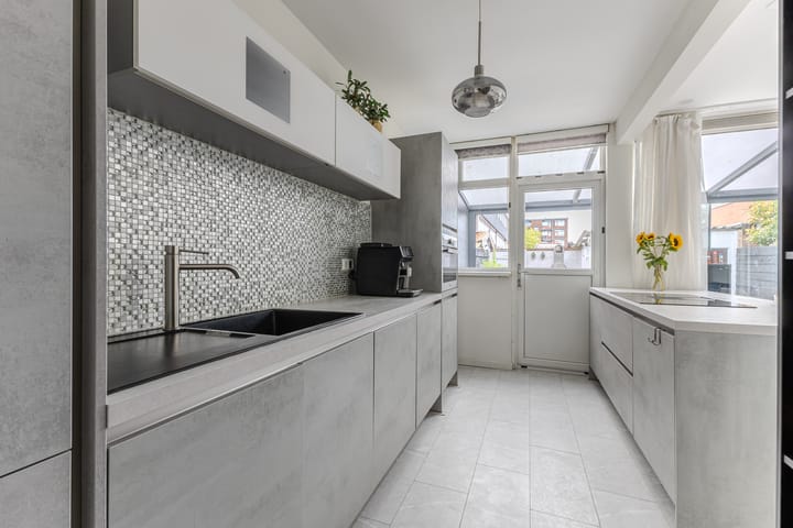 Photo 11 of Klaverweg 32