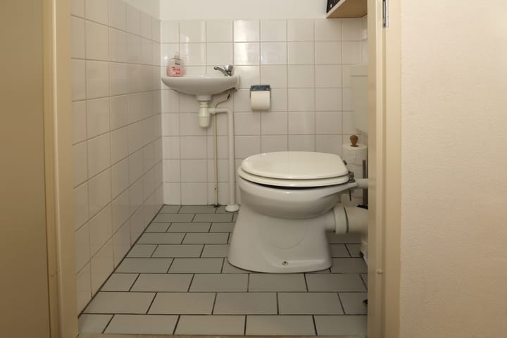 Photo 7 of Renhagedis 18