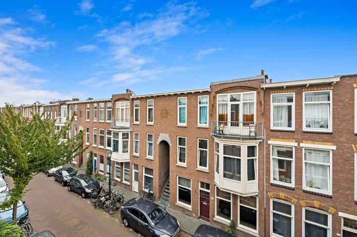 Foto 31 van Govert Bidloostraat 95