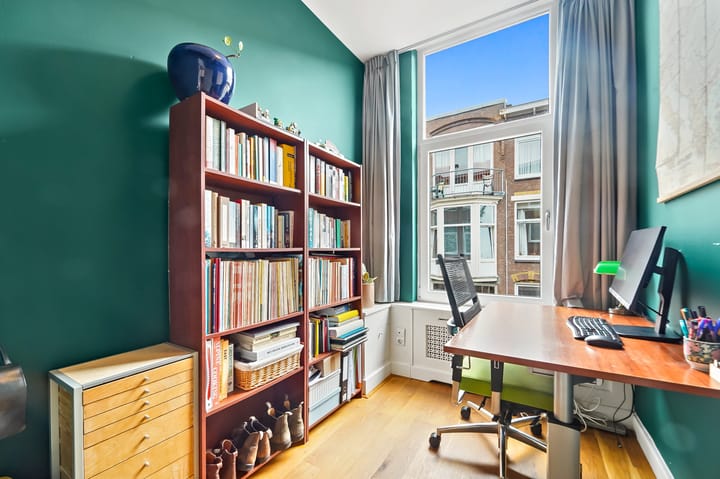 Foto 22 van Govert Bidloostraat 95